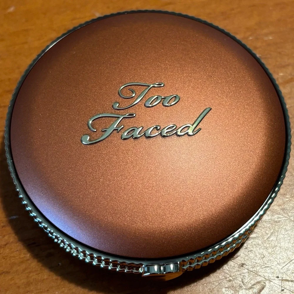Too Faced Milk Chocolate Soleil Matte Bronzer